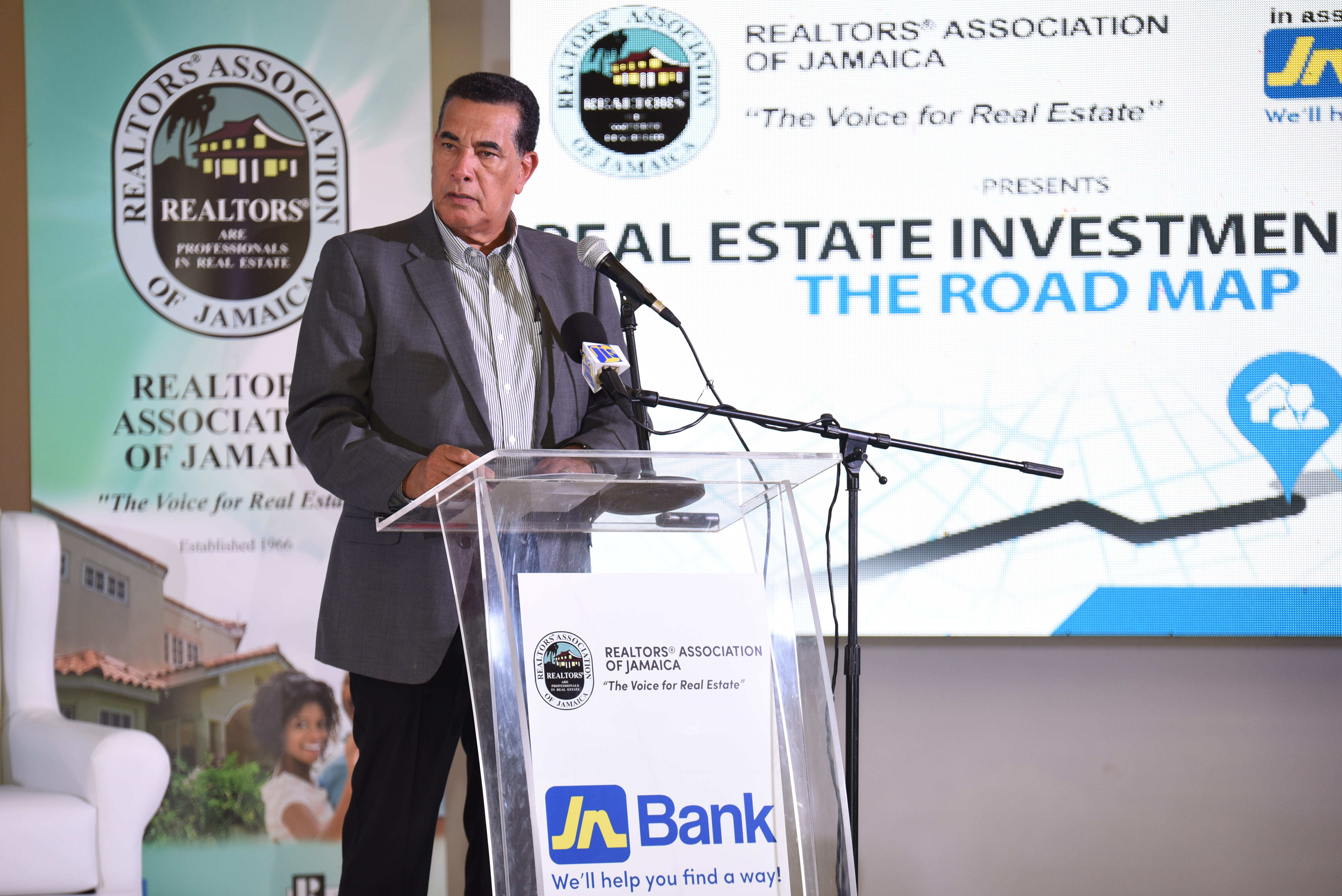 Mayor of Montego Bay, Homer Davis